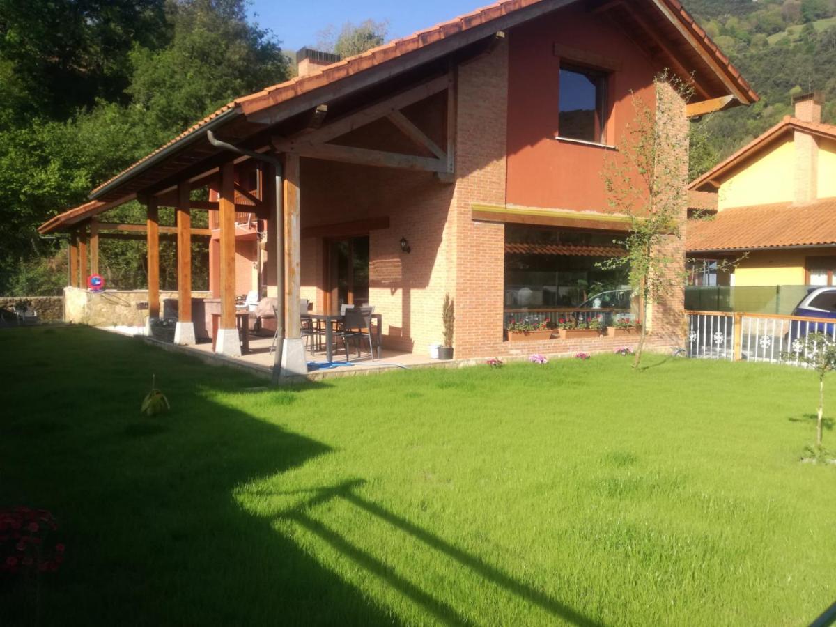 La Casa Malvarrosa Ampuero Ngoại thất bức ảnh