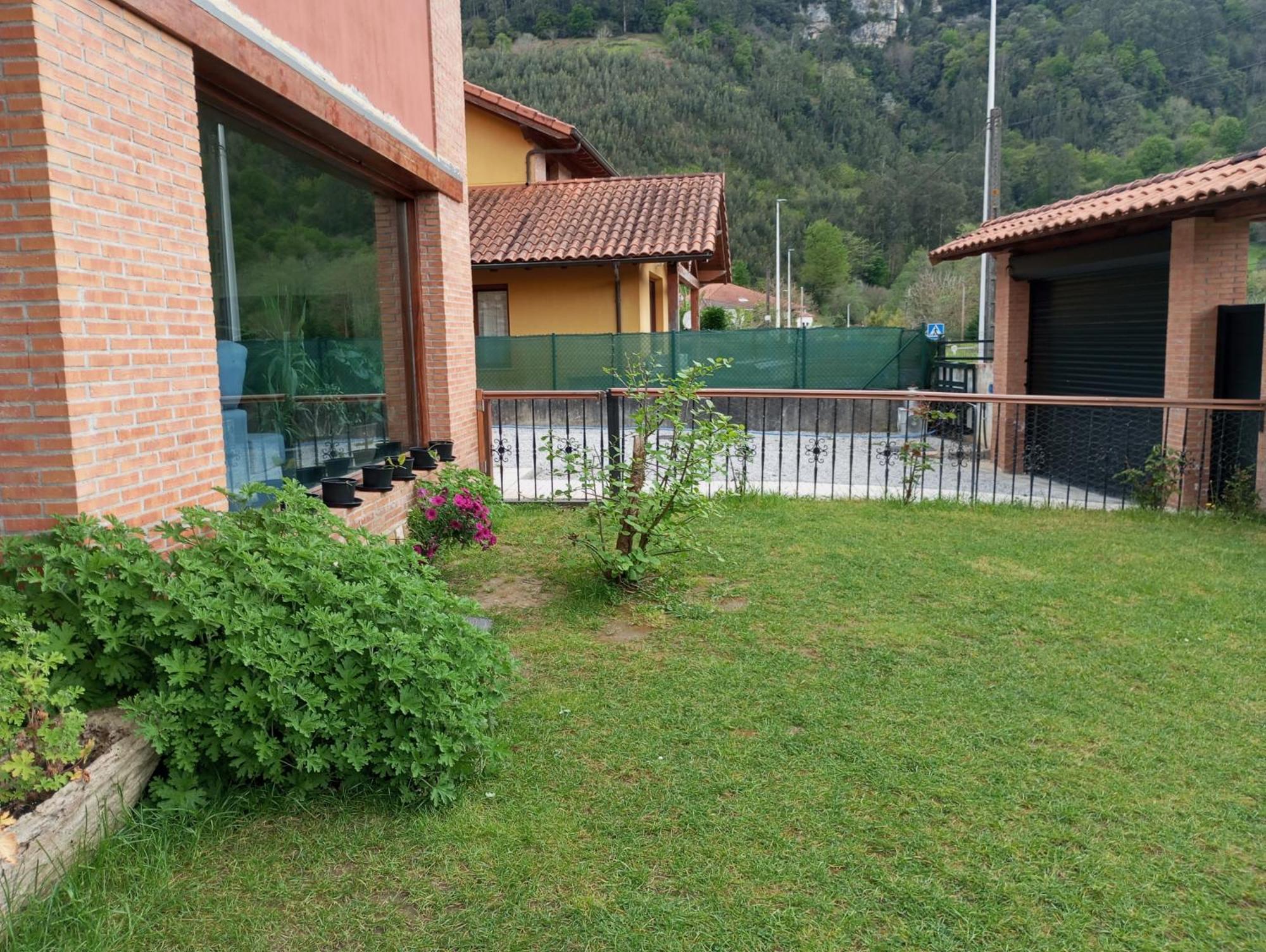 La Casa Malvarrosa Ampuero Ngoại thất bức ảnh